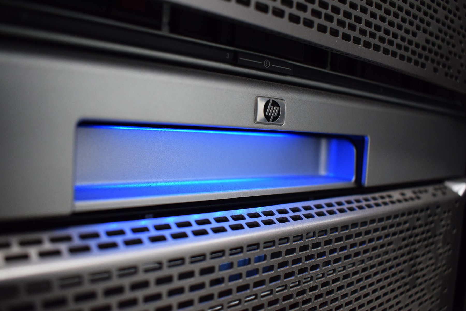 Swiss Hosting und Datenschutz-Layer für DoSign Dokumente